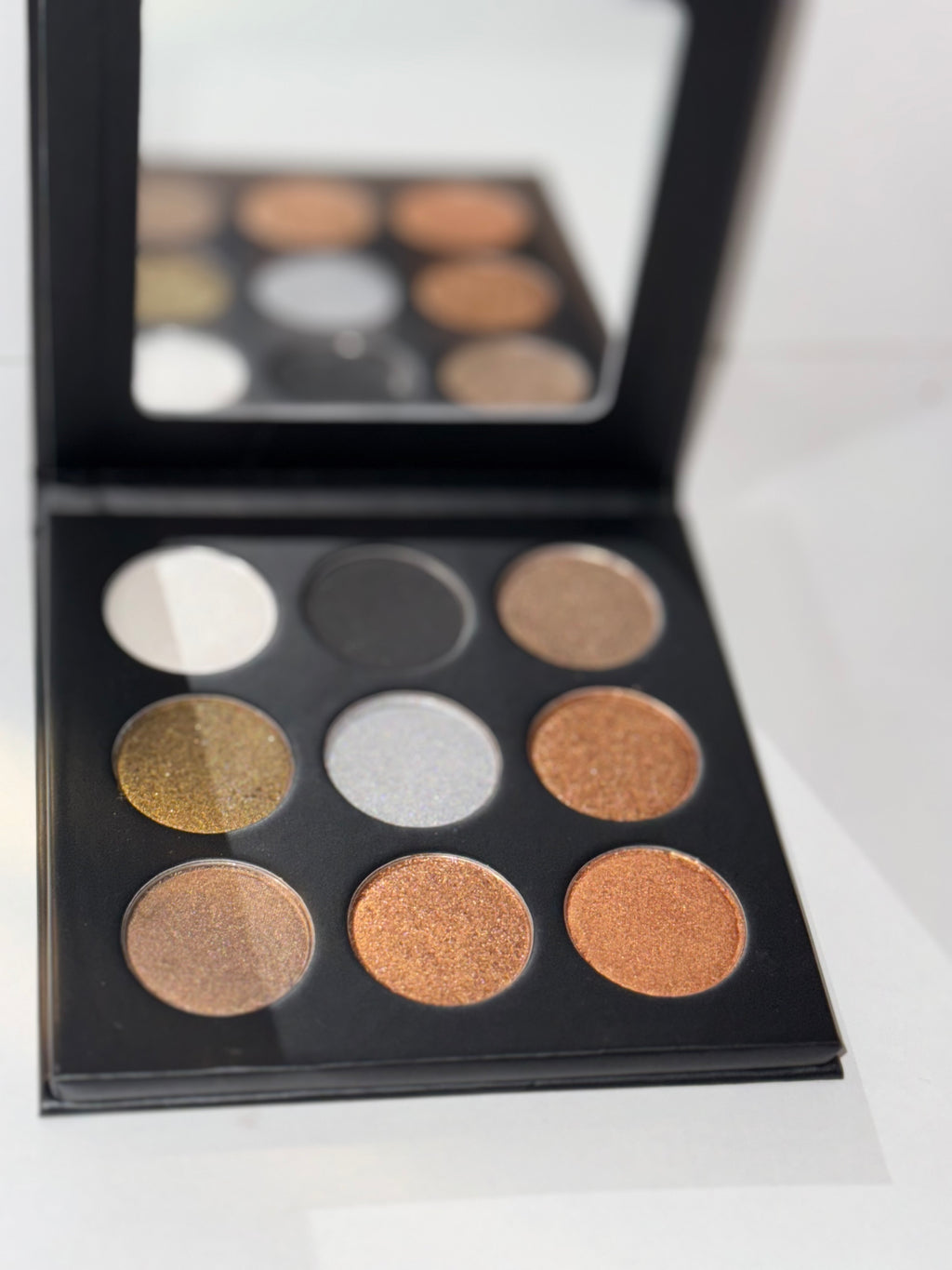 Neutral Eye shadow palette