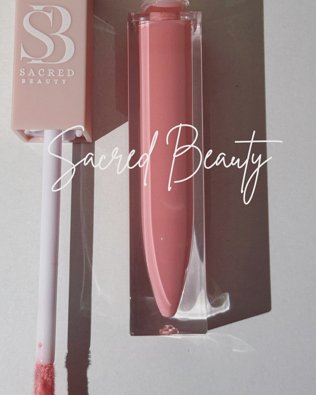 Hydrating Lip Gloss — Everyday Radiance